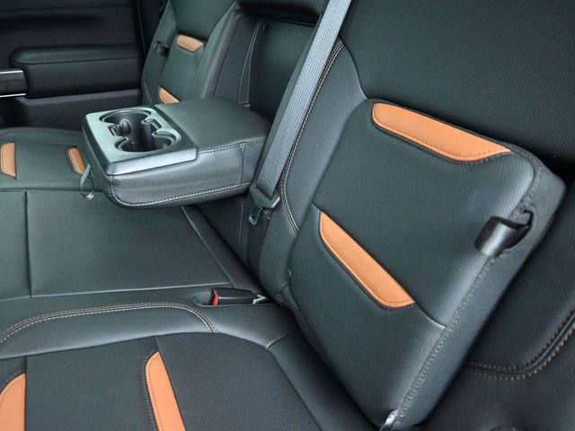 Used 2021 GMC Sierra 2500 AT4 w/ AT4 Premium Plus Package AWD/4WD image 22