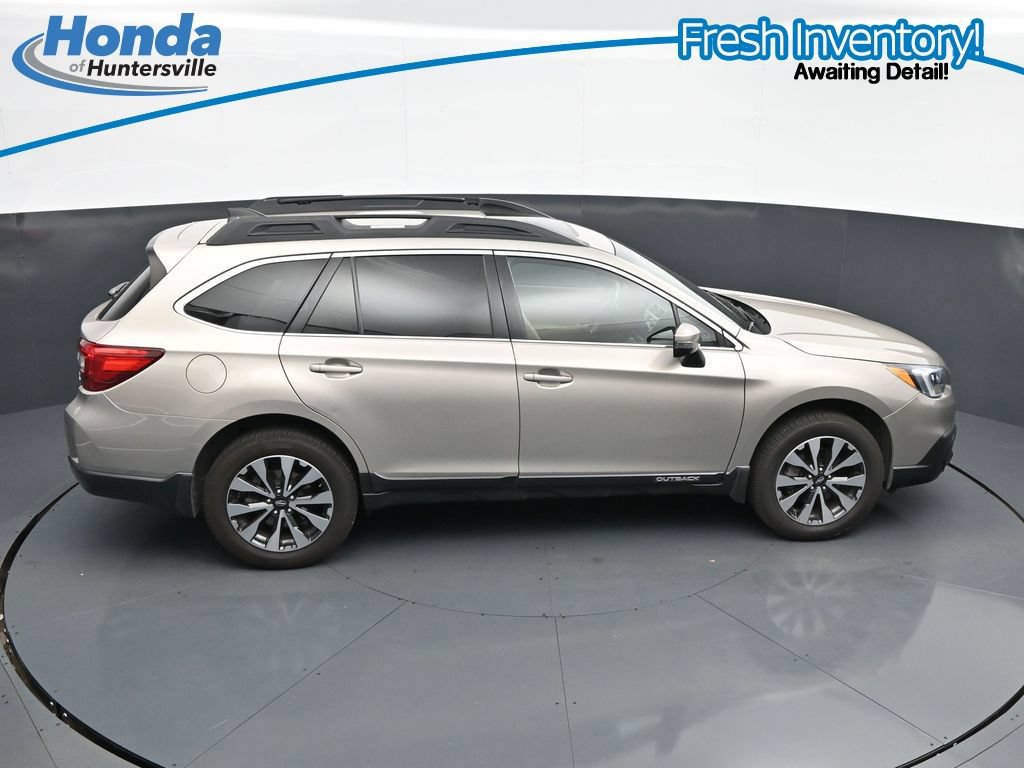 Used 2017 Subaru Outback 2.5i Limited AWD/4WD image 23