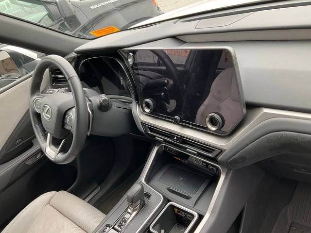 Used 2025 Lexus TX 350 AWD w/ Technology Package image 10
