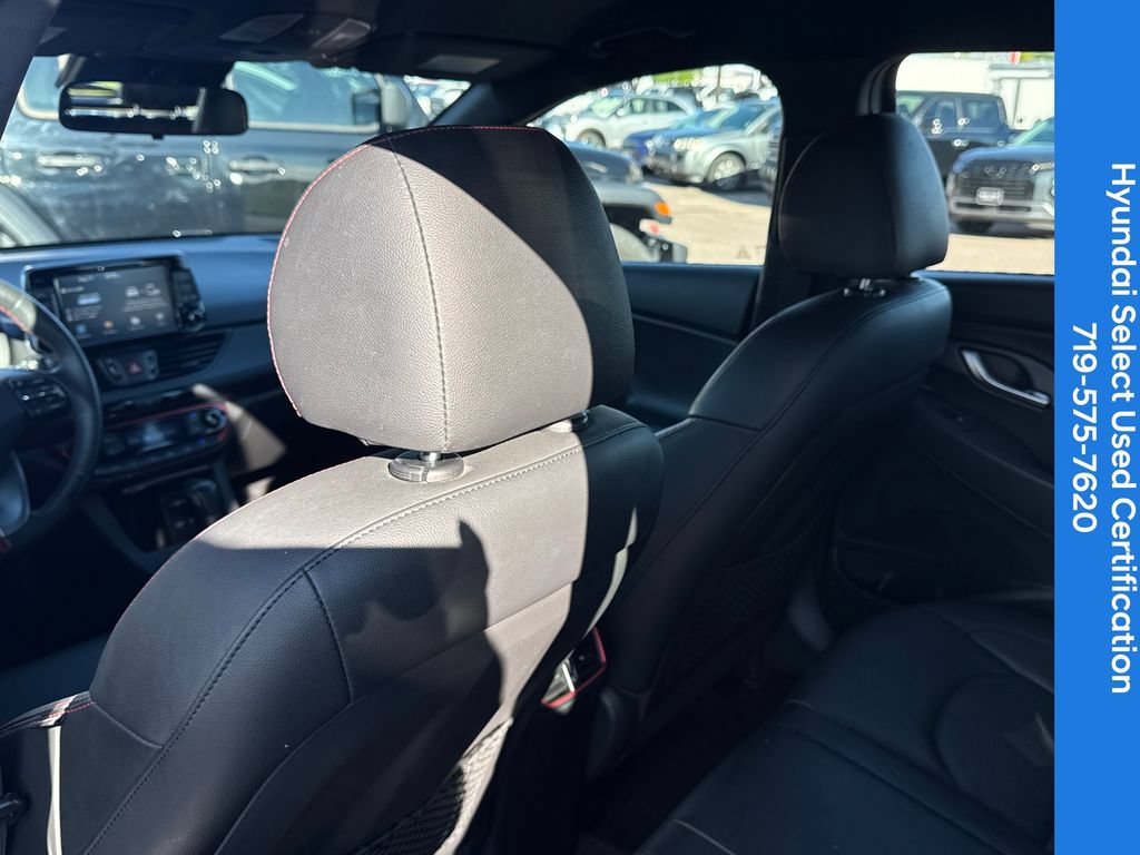 Used 2018 Hyundai Elantra GT Sport FWD image 31