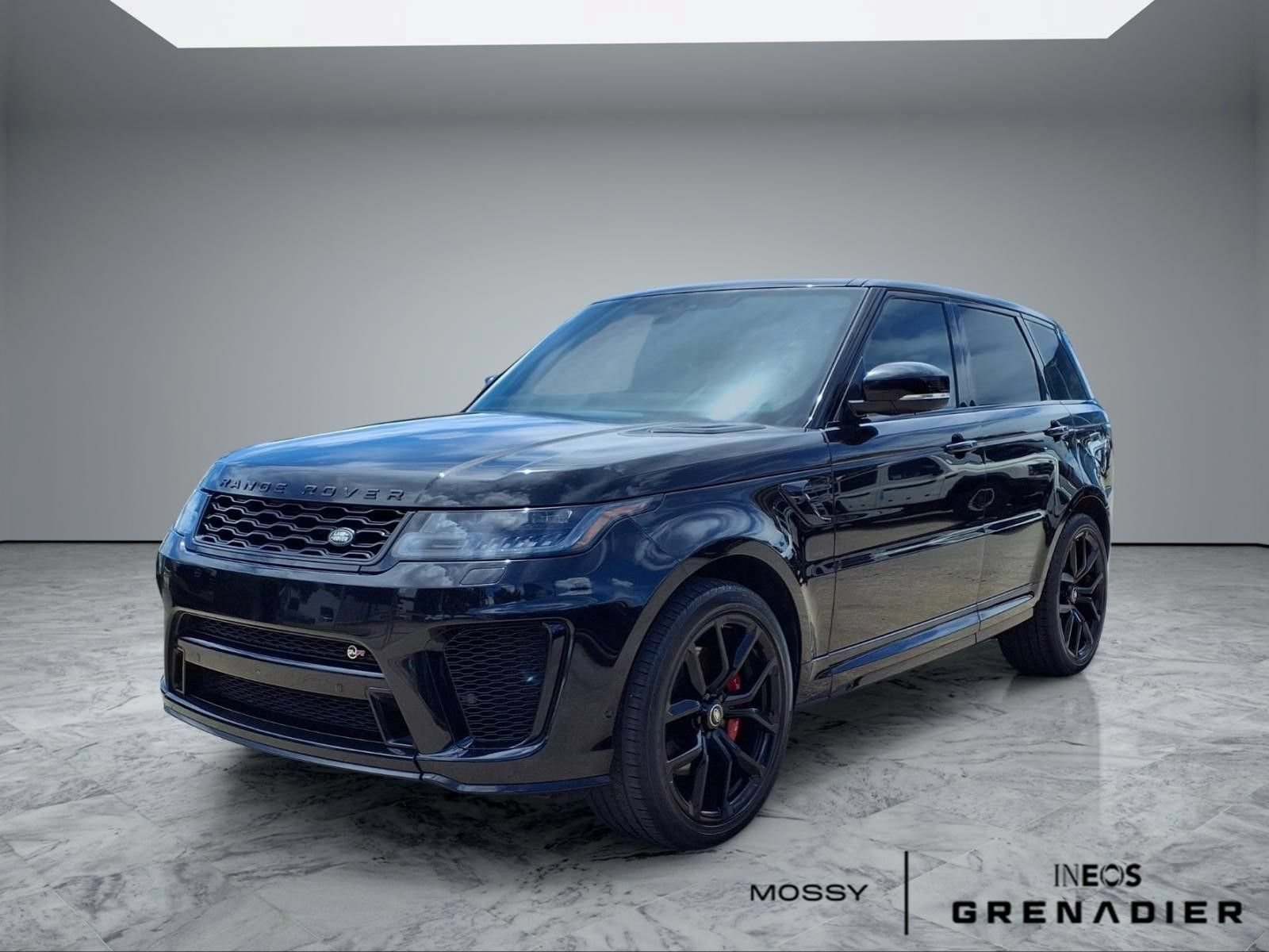Used 2022 Land Rover Range Rover Sport SVR AWD/4WD image 4