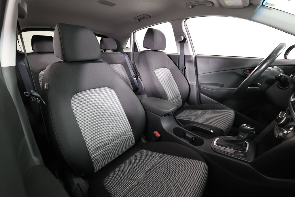 Used 2020 Hyundai Kona SEL AWD/4WD image 24