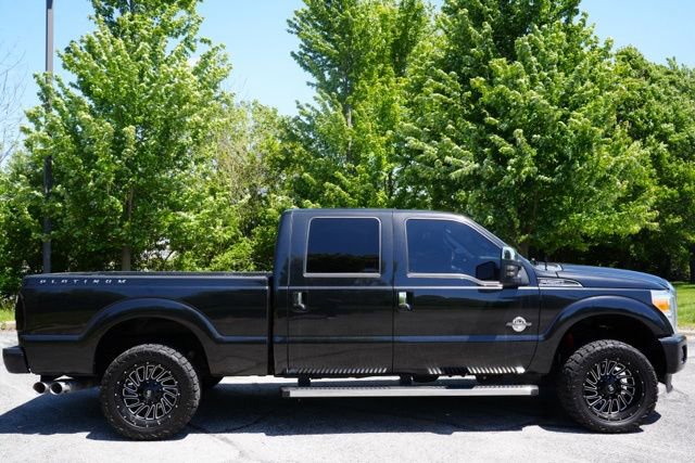 Used 2015 Ford F250 Platinum w/ FX4 Off-Road Package AWD/4WD image 2