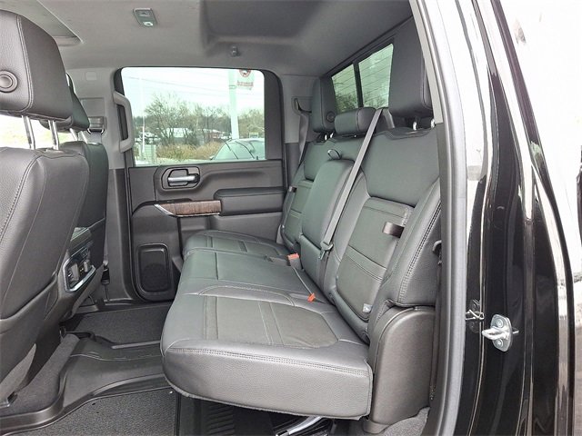 Used 2023 GMC Sierra 2500 Denali w/ Denali Ultimate Package image 10