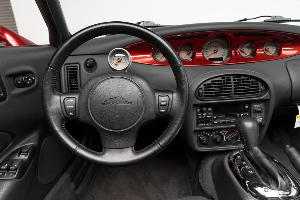 Used 2002 Chrysler Prowler image 28