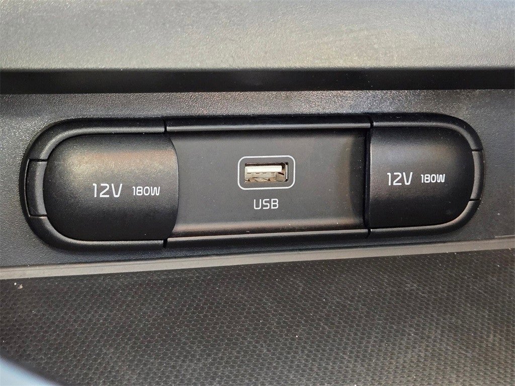 Used 2024 Kia Soul LX w/ Option Group 015 image 29