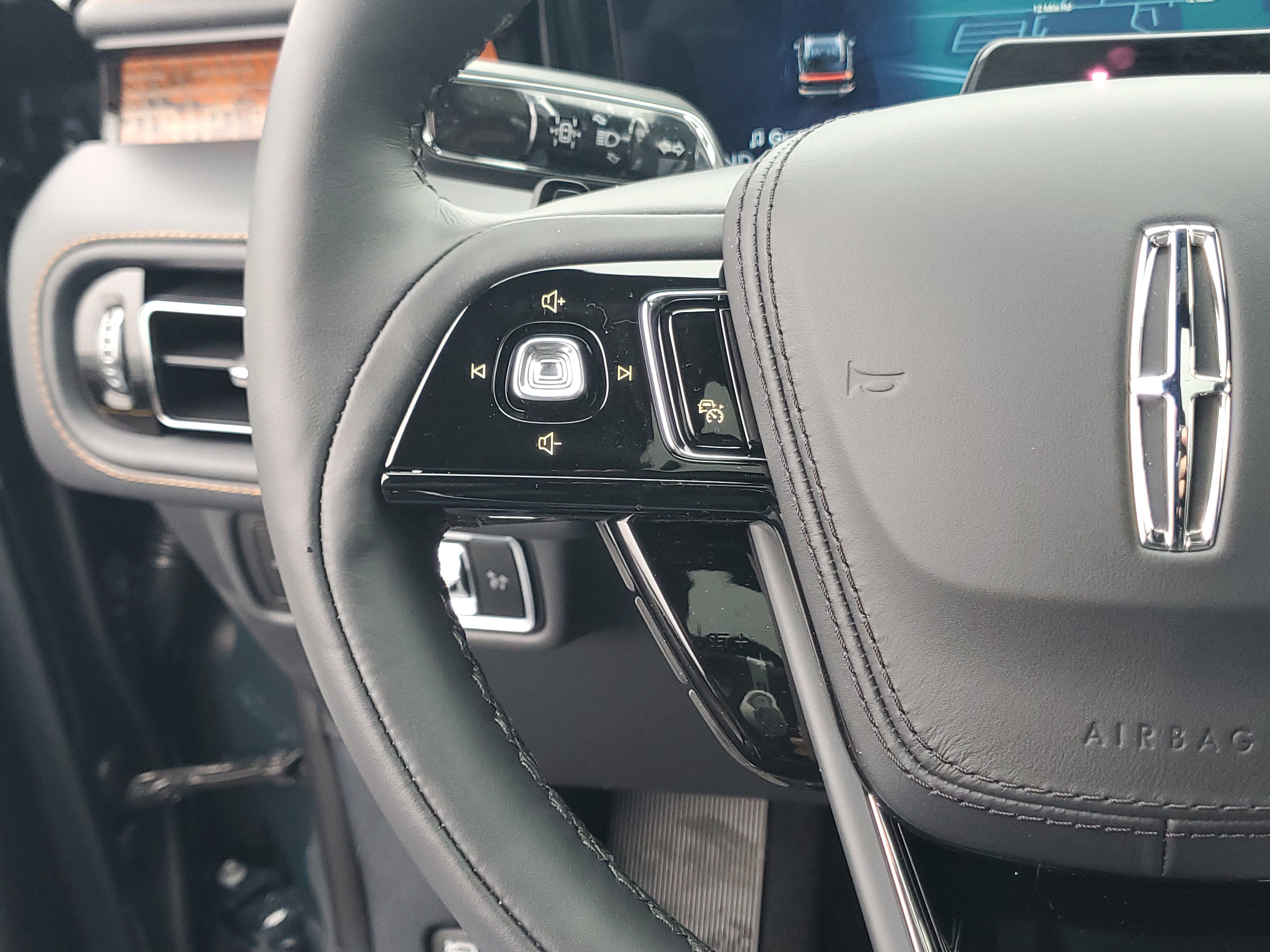 New 2026 Lincoln Aviator Black Label image 16