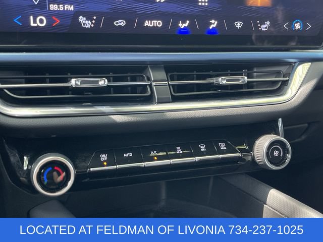 Certified 2024 Chevrolet Equinox EV LT FWD image 17
