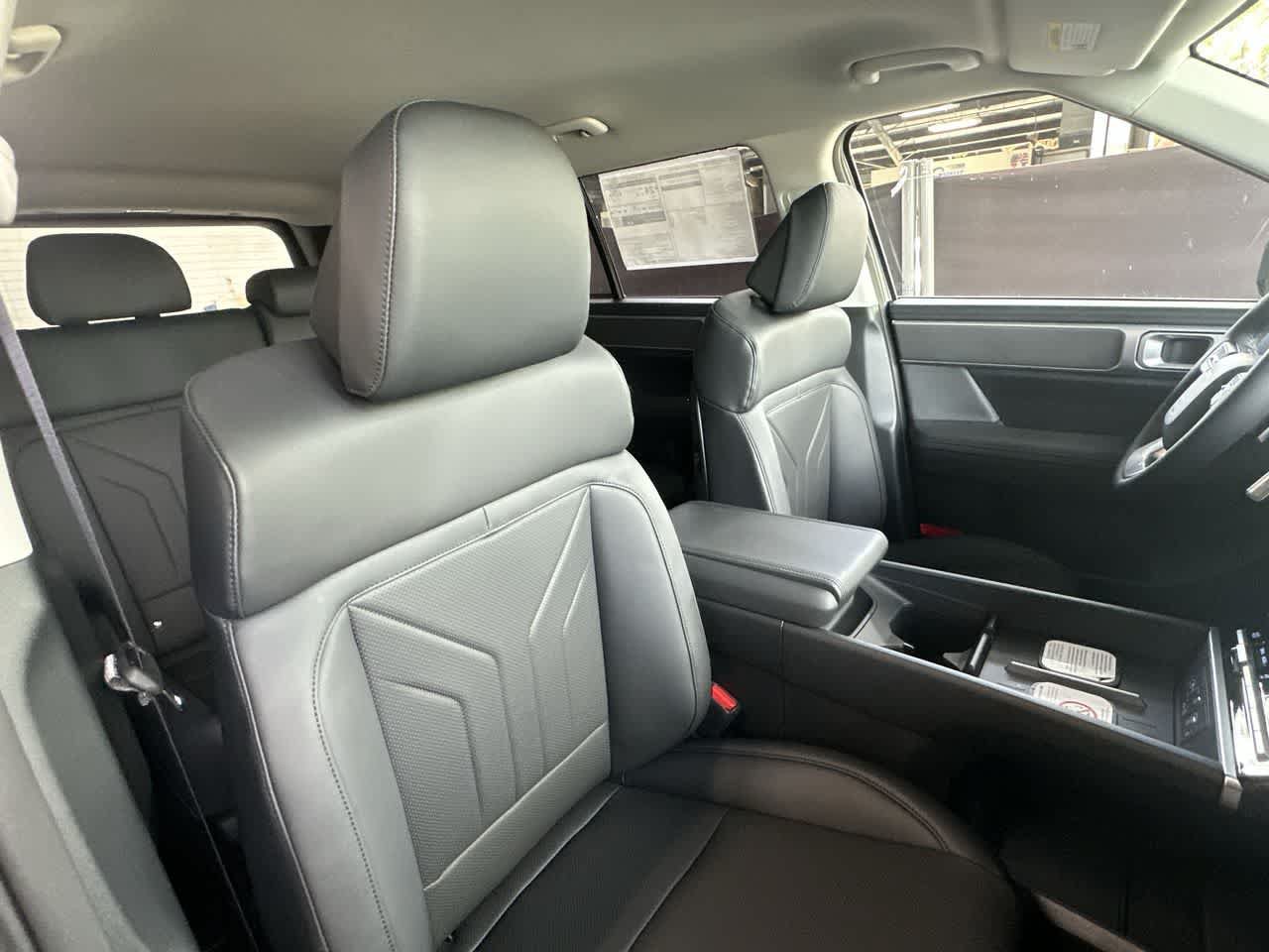 New 2027 Hyundai Santa Fe SEL FWD image 27