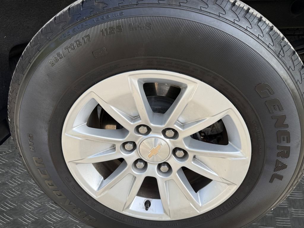 Used 2023 Chevrolet Silverado 1500 LT w/ Protection Package image 22