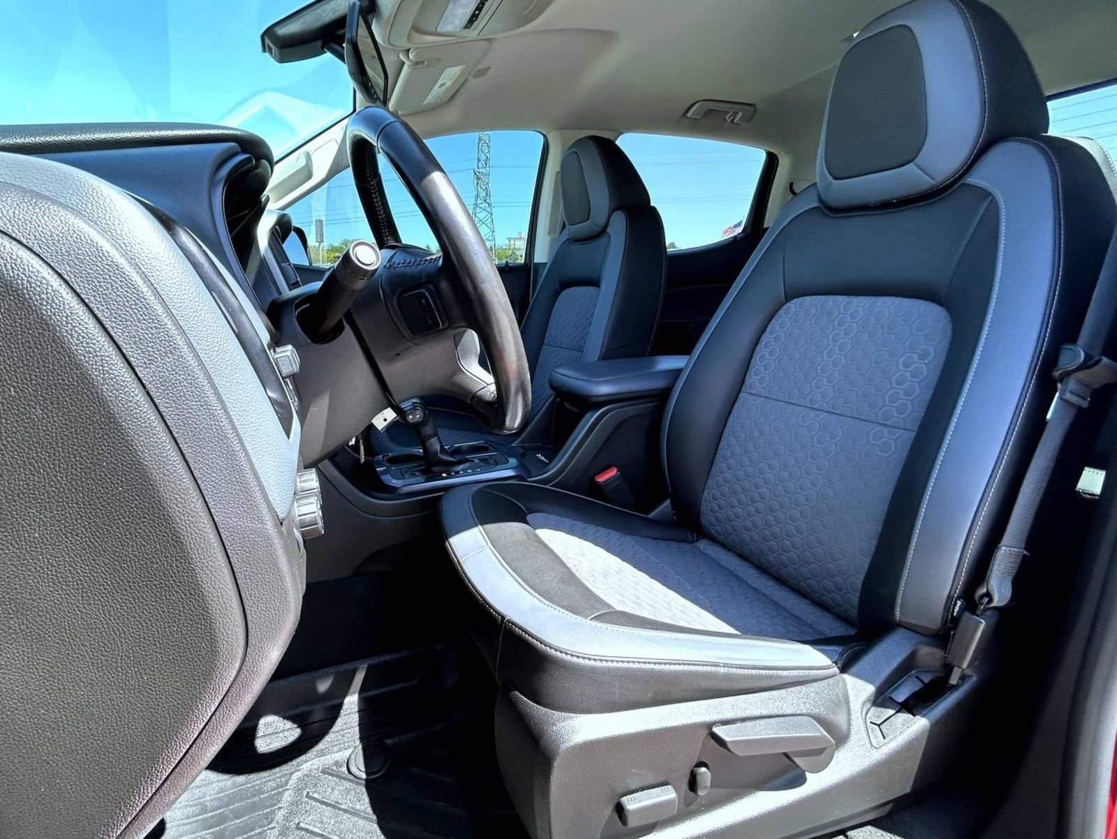 Certified 2021 Chevrolet Colorado Z71 AWD/4WD image 10