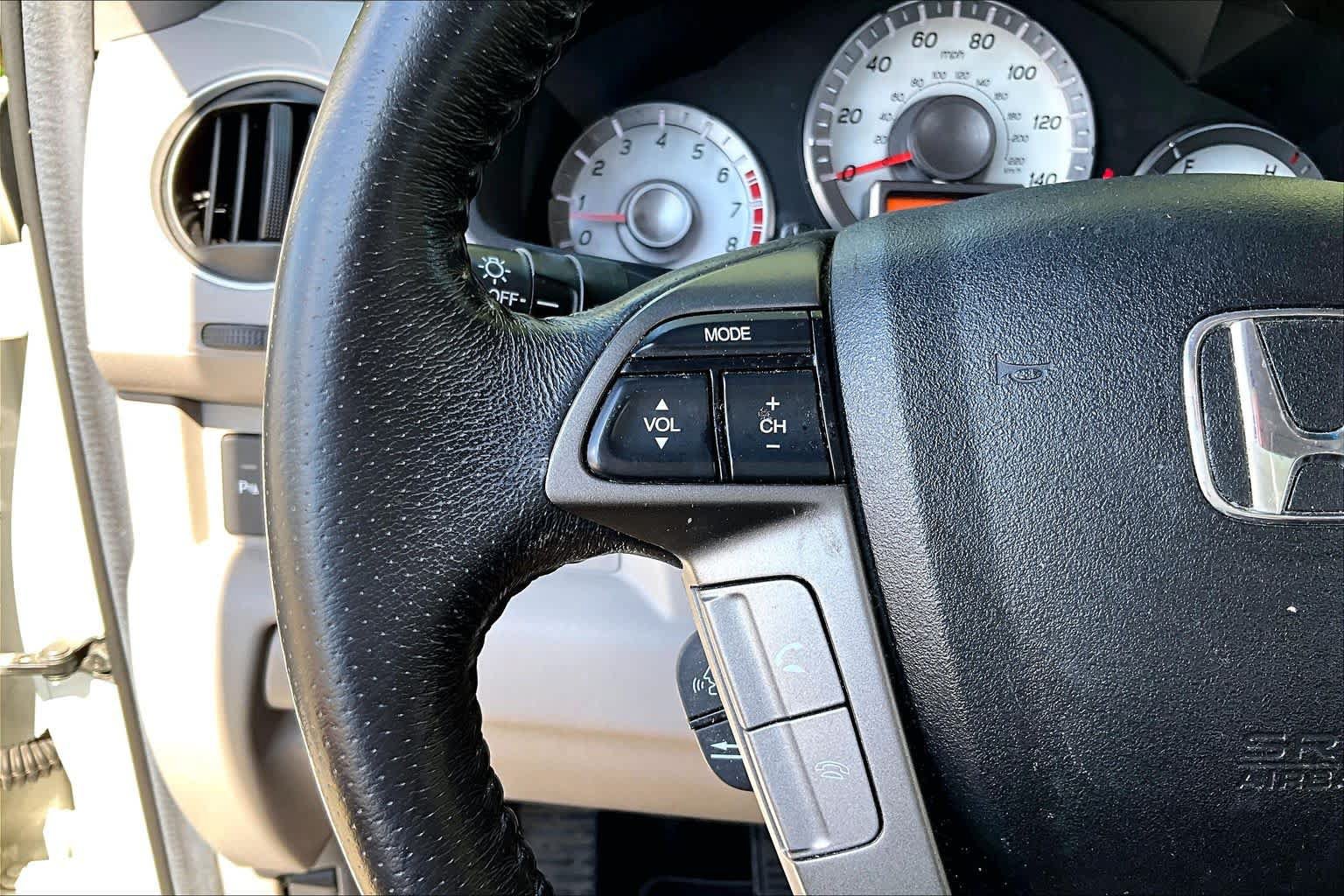 Used 2012 Honda Pilot Touring image 22