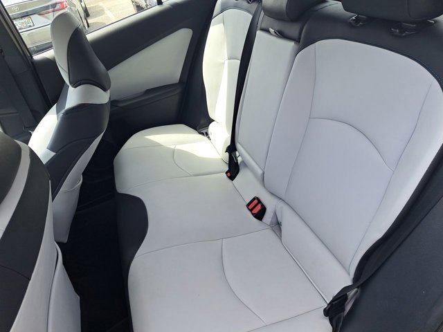 Used 2018 Toyota Prius Four image 17