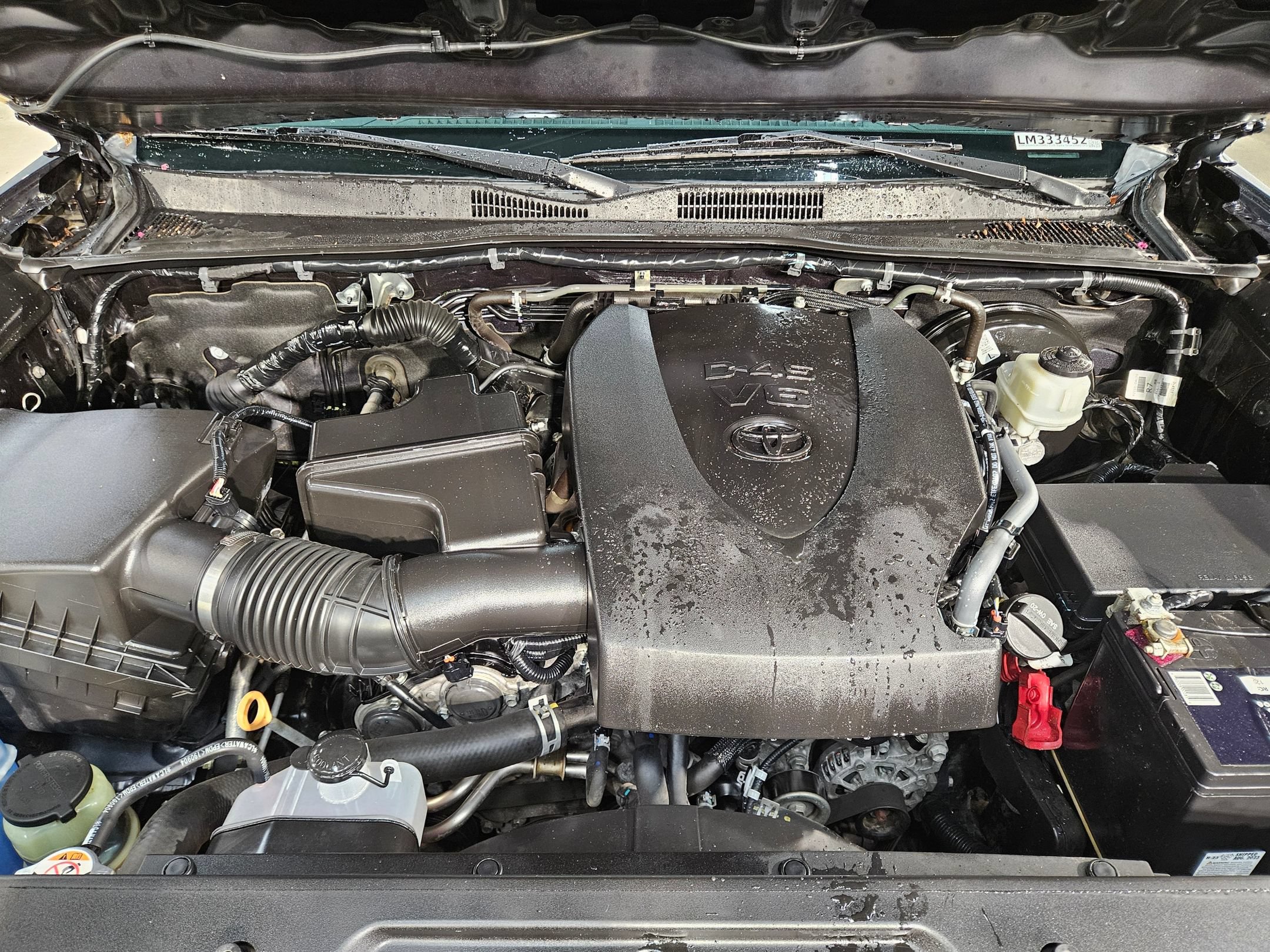 Used 2020 Toyota Tacoma TRD Sport w/ Technology Package AWD/4WD image 19