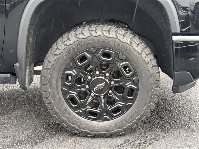 Used 2024 Chevrolet Silverado 2500 High Country w/ High Country Premium Package image 11