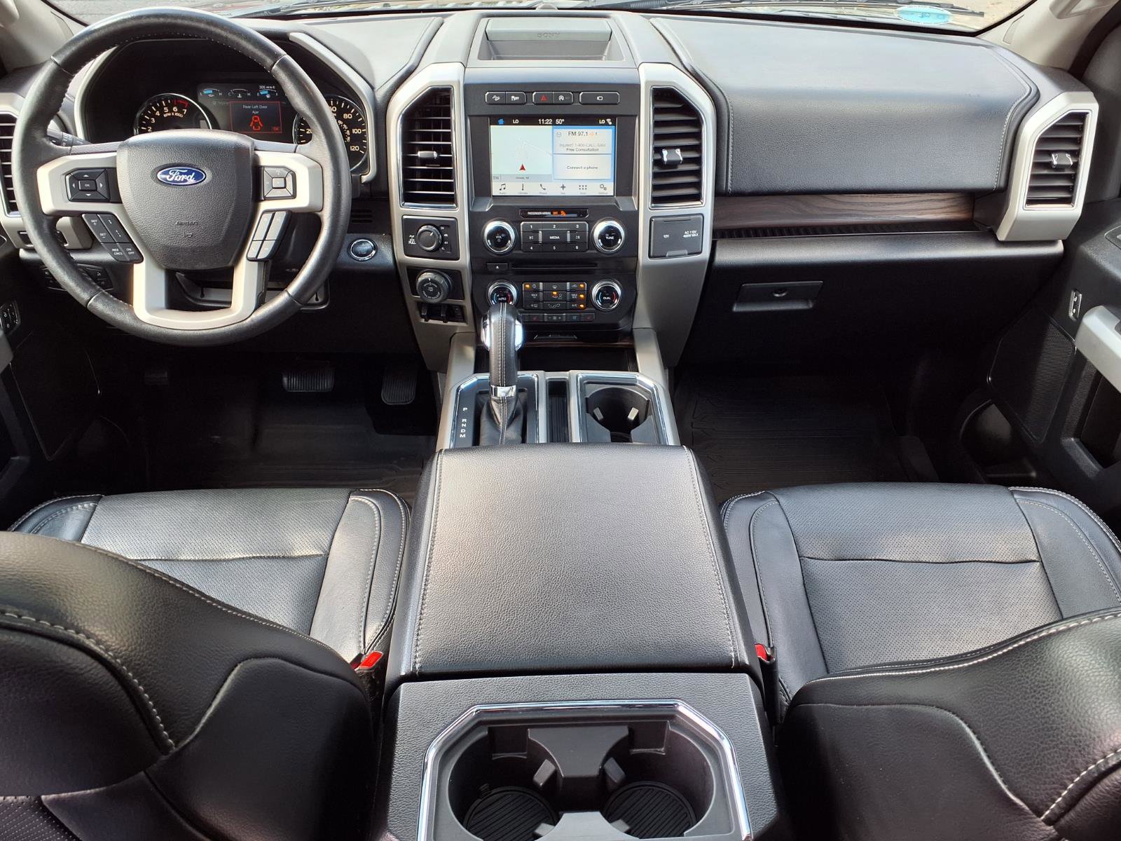Used 2017 Ford F150 Lariat w/ Equipment Group 502A Luxury AWD/4WD image 10