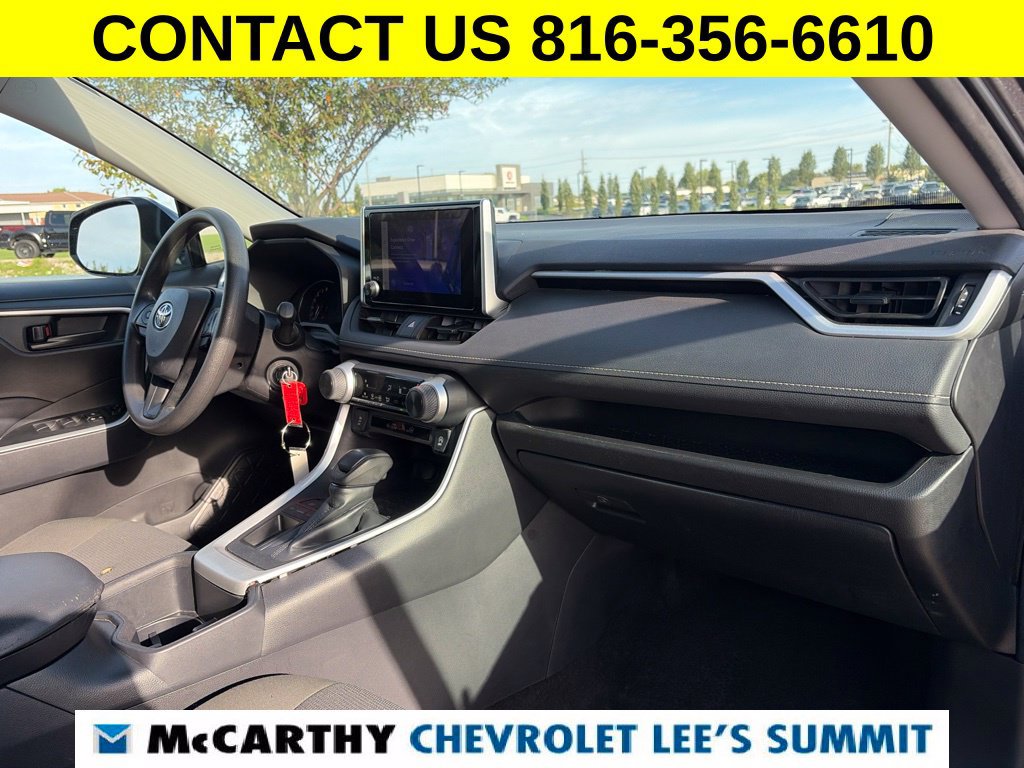 Used 2025 Toyota RAV4 LE FWD image 27