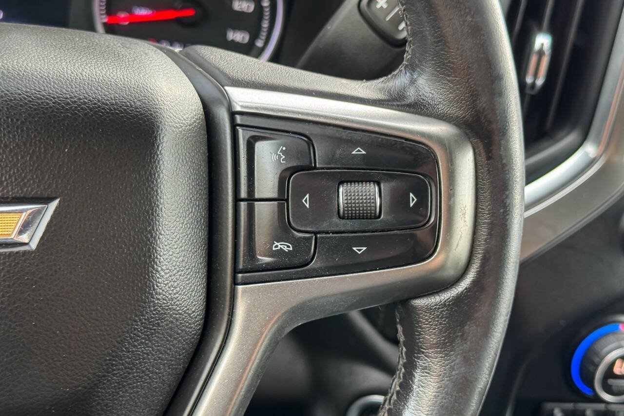 Used 2020 Chevrolet Silverado 2500 LTZ w/ LTZ Convenience Package AWD/4WD image 39