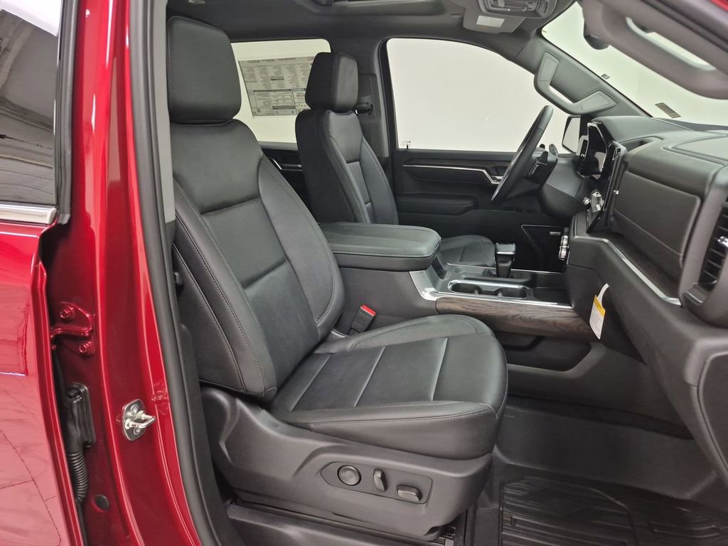 New 2026 GMC Sierra 1500 SLT image 29