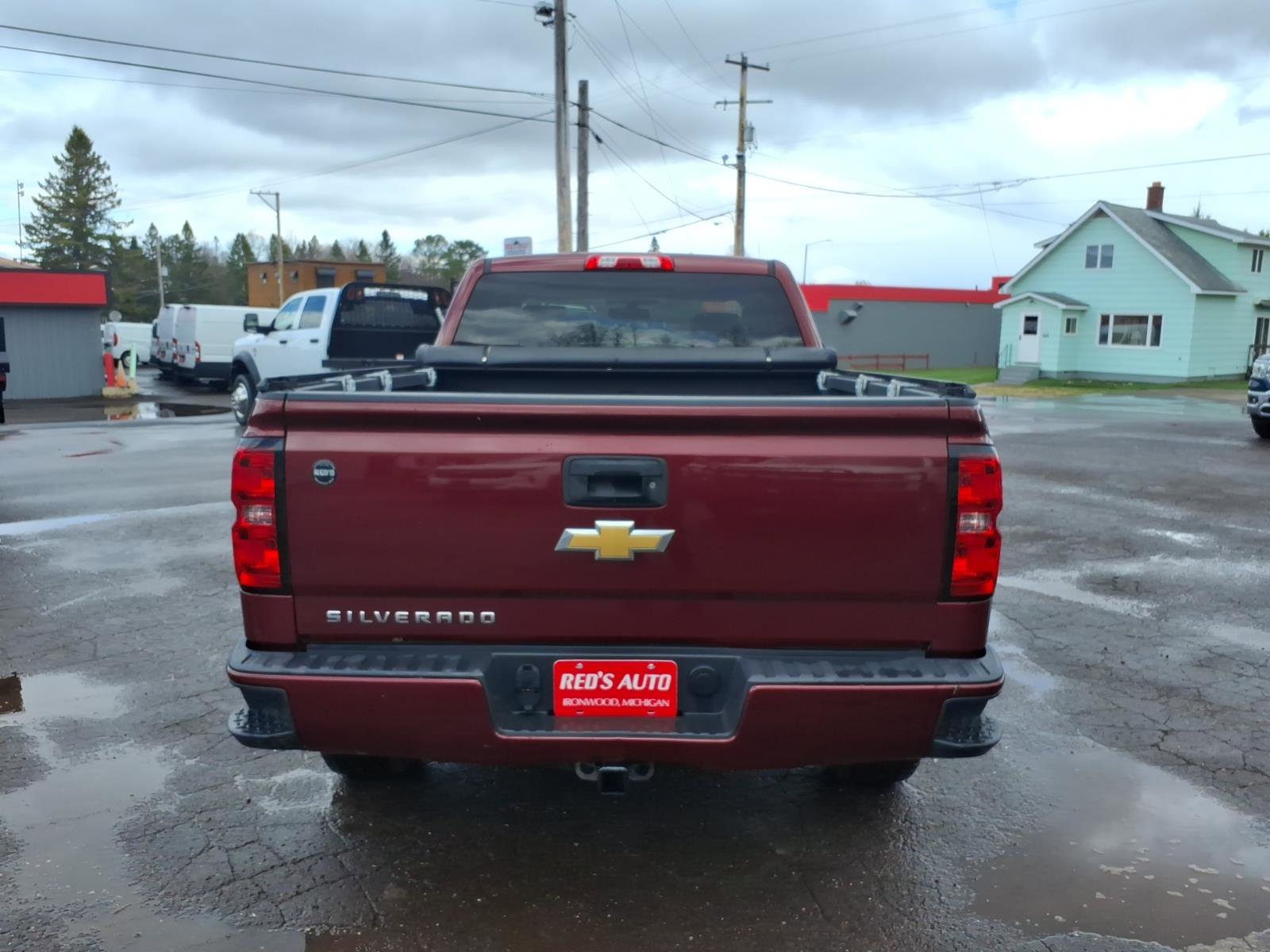 Used 2017 Chevrolet Silverado 1500 LT w/ All Star Edition AWD/4WD image 5