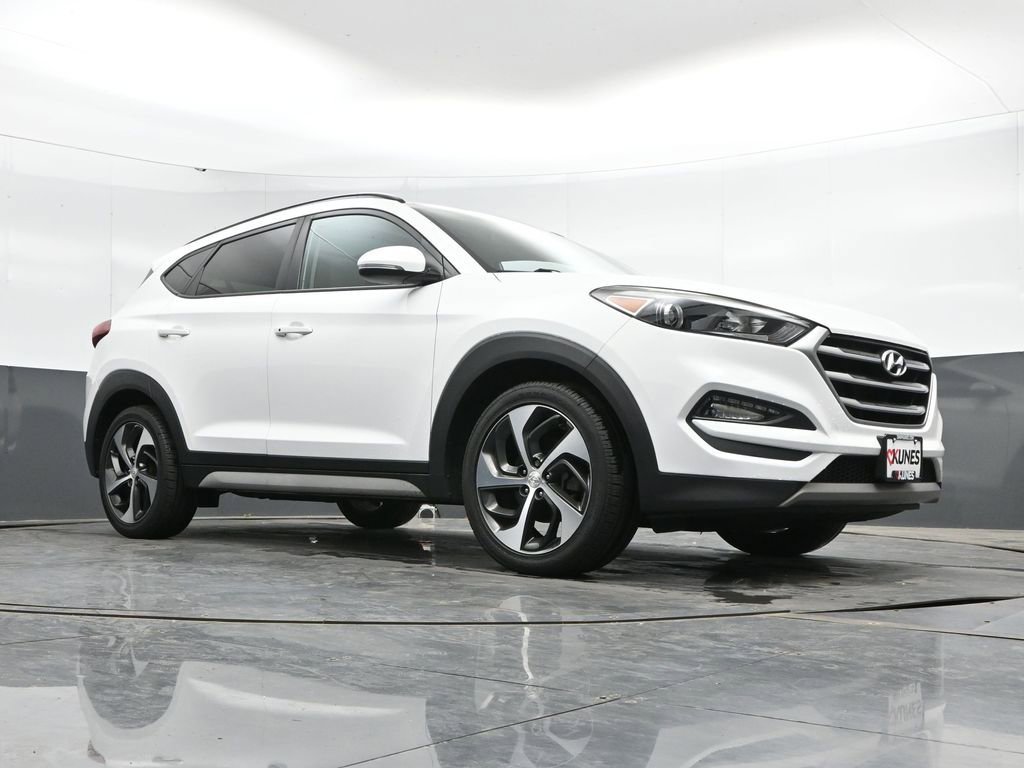 Used 2017 Hyundai Tucson Value AWD/4WD image 35