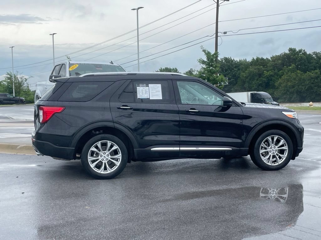 Used 2024 Ford Explorer Limited AWD/4WD image 8