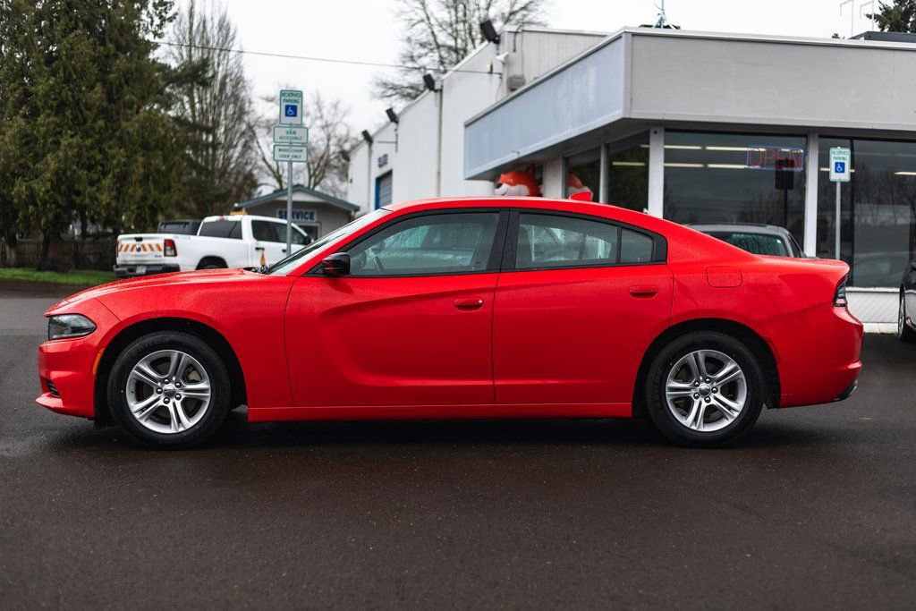 Used 2023 Dodge Charger SXT image 11
