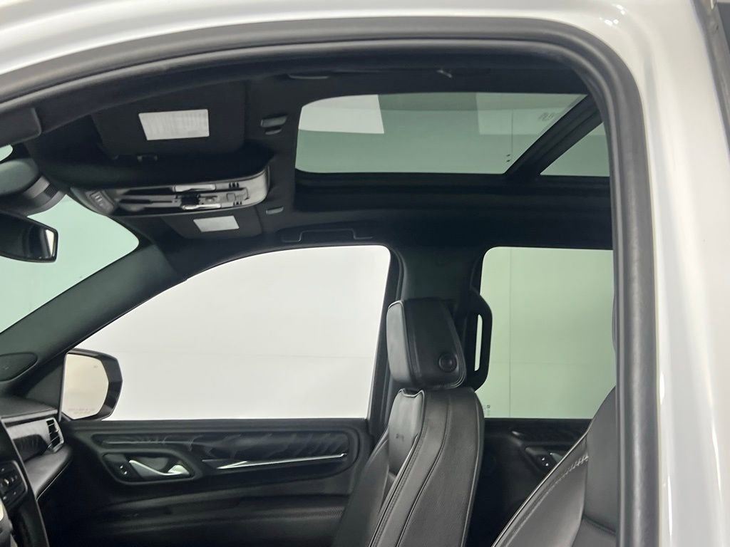 Used 2024 GMC Yukon Denali image 26