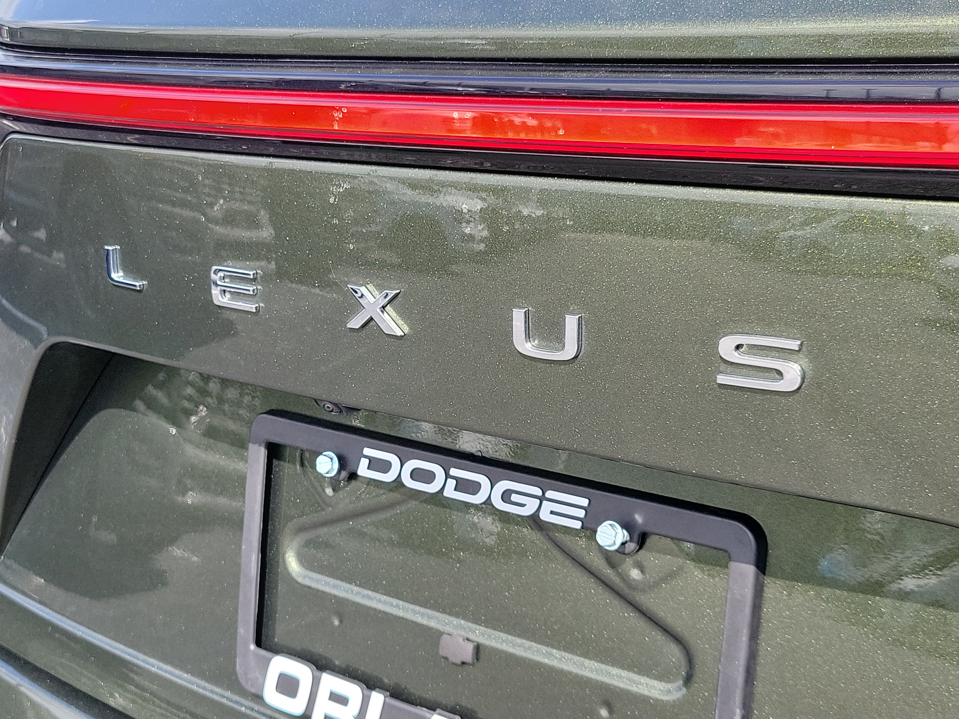 Used 2024 Lexus NX 250 FWD w/ Towing Package (2000 Lbs) image 11