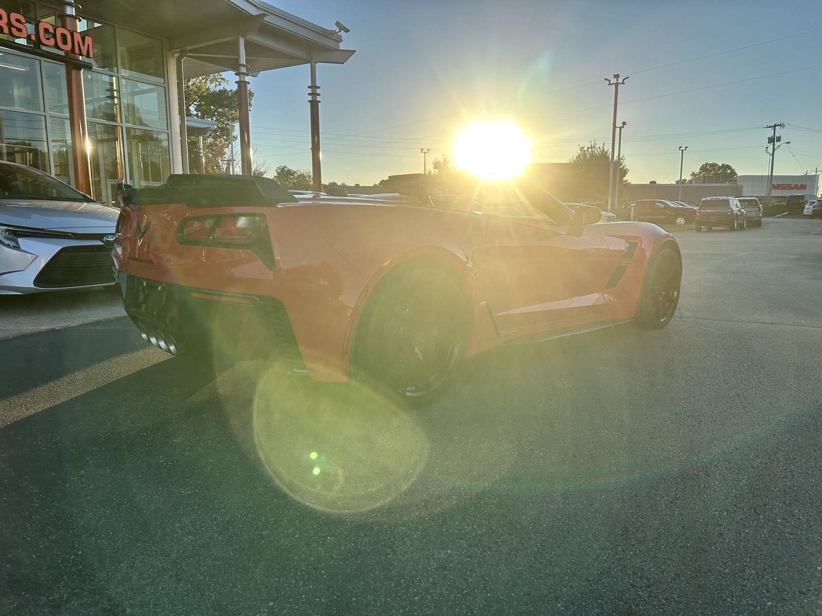 Used 2019 Chevrolet Corvette Grand Sport w/ Carbon Flash Badge Package RWD image 3