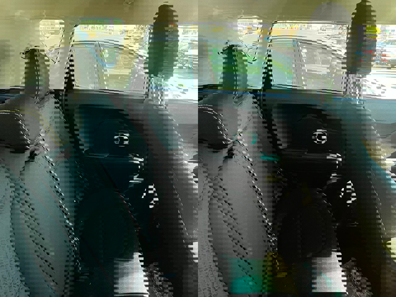 Used 2015 Kia Soul + image 6