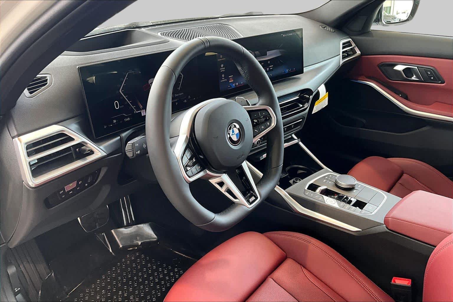 New 2026 BMW 330i Sedan w/ M Sport Package RWD image 7