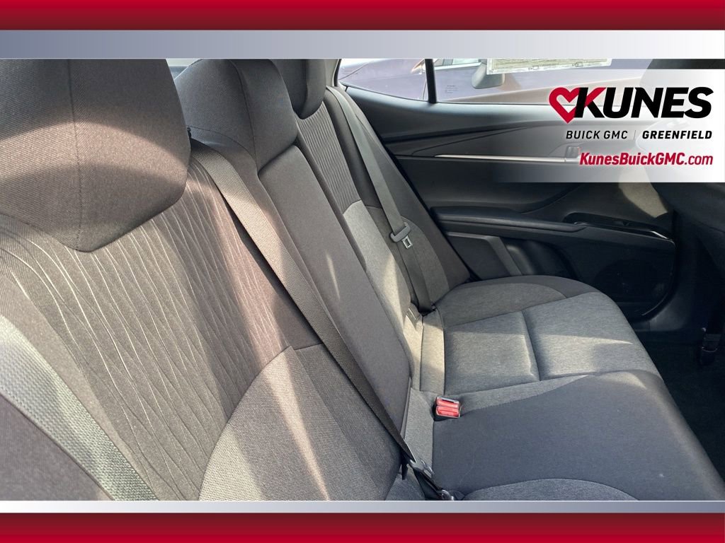 Used 2025 Toyota Camry LE image 37