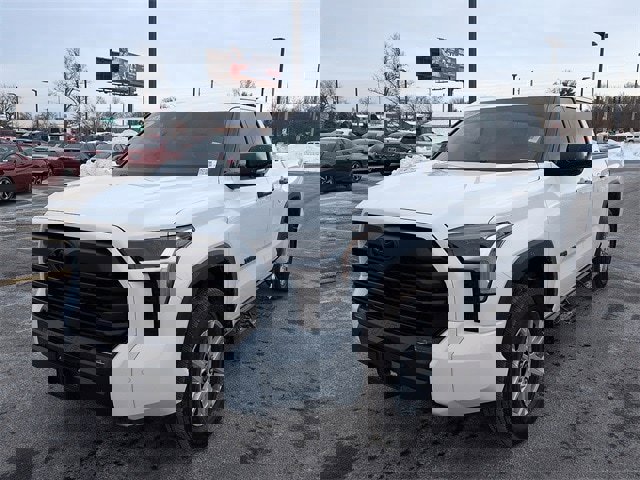 Used 2023 Toyota Tundra SR5 image 3