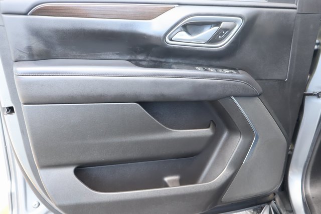 Certified 2022 GMC Yukon XL SLE w/ Gmc Pro Safety Plus Package image 9