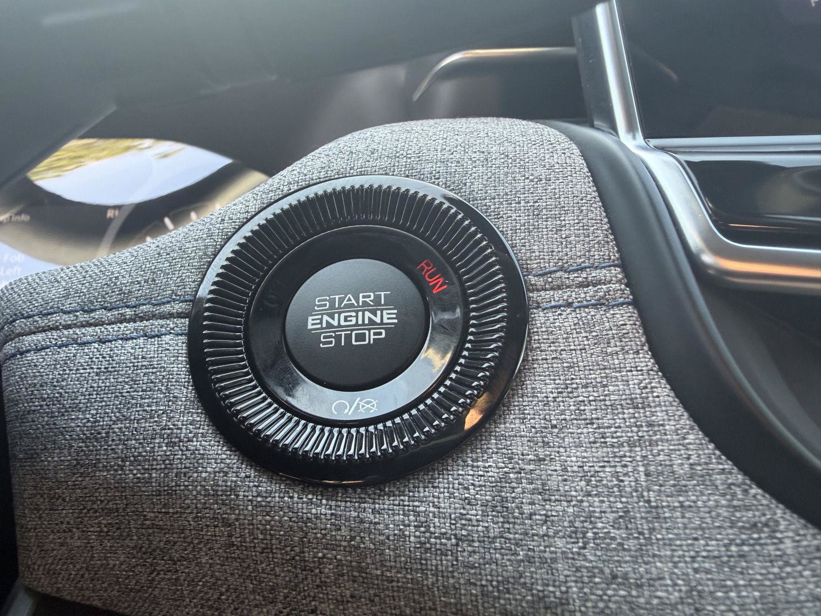 Used 2023 Jeep Compass Latitude AWD/4WD image 27
