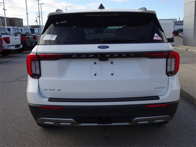 New 2026 Ford Explorer Active image 4