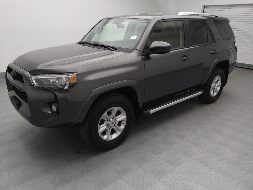 Used 2017 Toyota 4Runner SR5 image 2