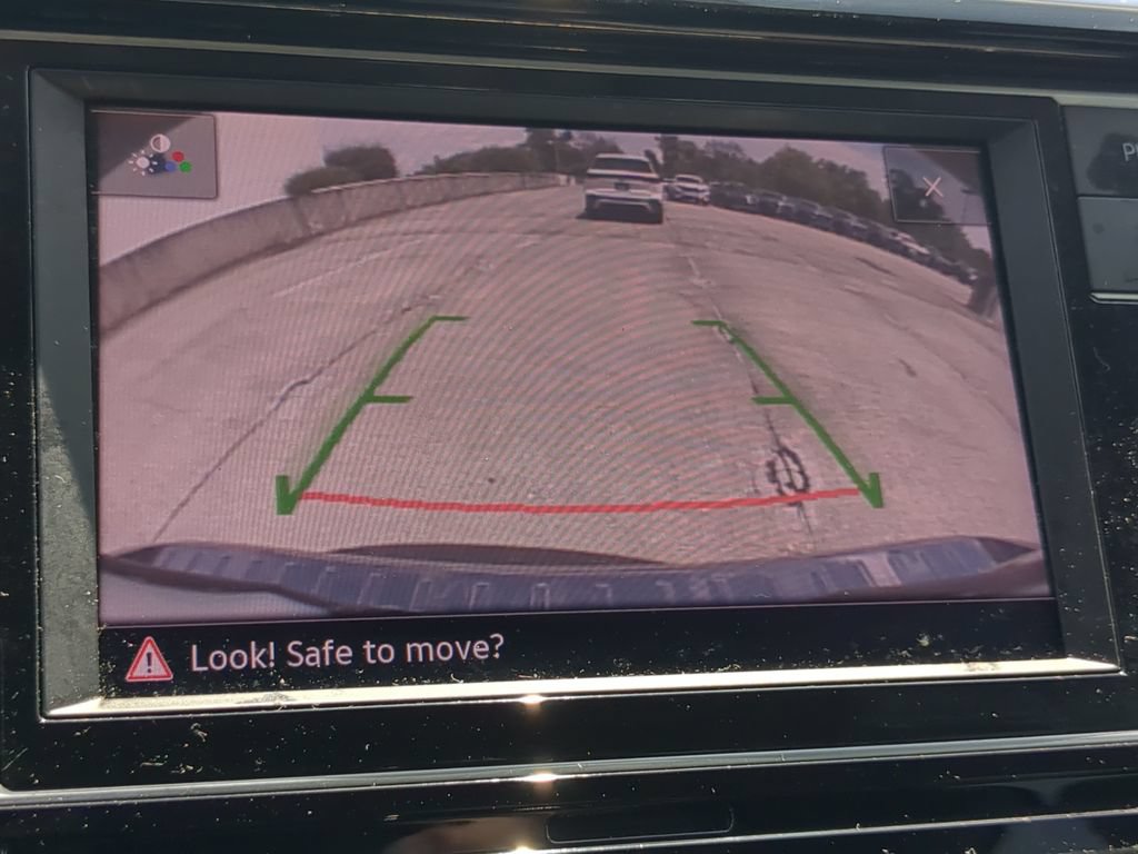Certified 2023 Volkswagen Taos S FWD image 20