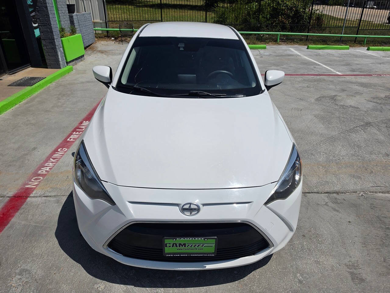 Used 2016 Scion iA FWD image 6