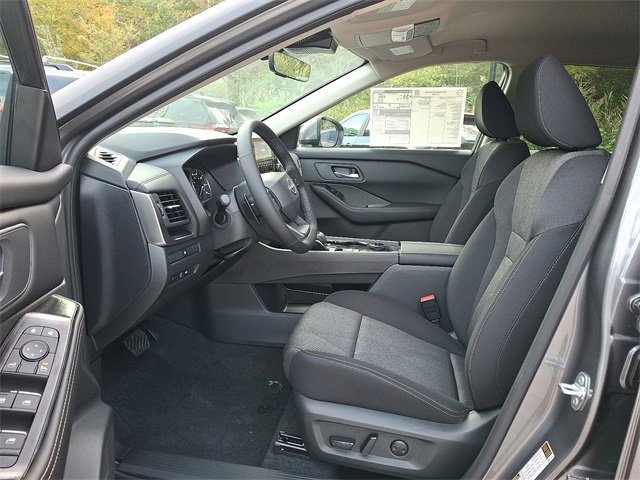 New 2026 Nissan Rogue SV image 6