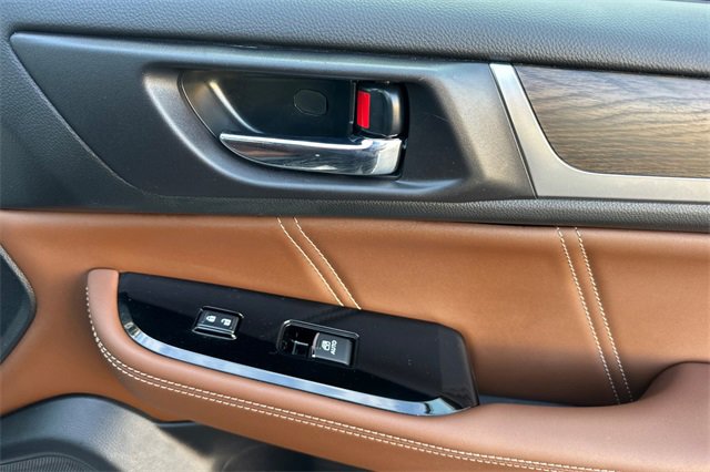 Used 2019 Subaru Outback 3.6R Touring image 20