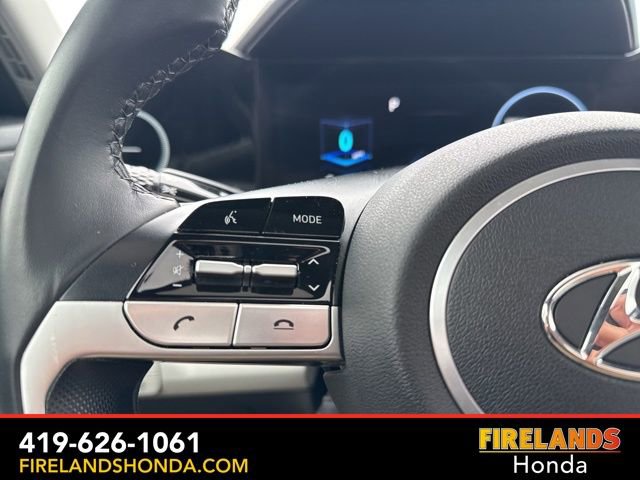 Used 2023 Hyundai Elantra Limited FWD image 21