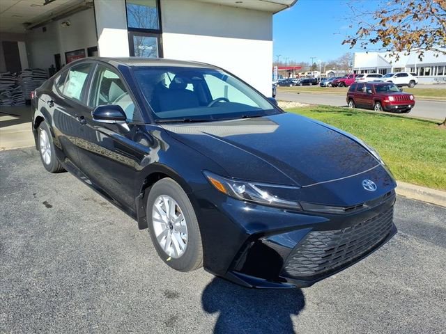 New 2026 Toyota Camry LE image 3