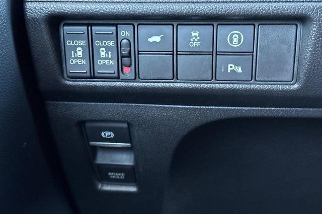 Used 2024 Honda Odyssey Elite image 34