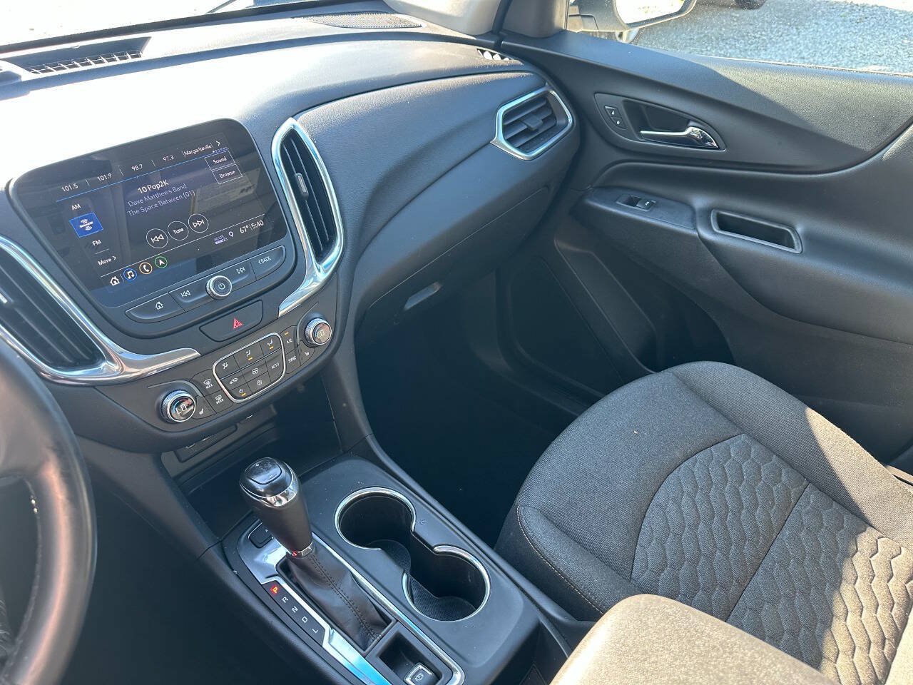 Used 2019 Chevrolet Equinox LT AWD/4WD image 19