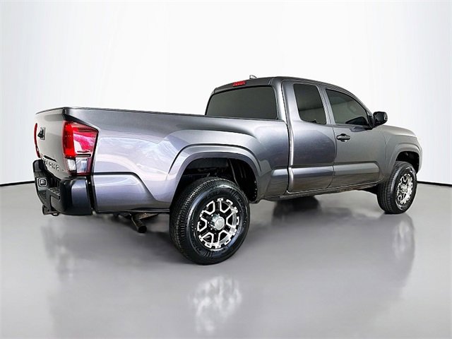 Used 2019 Toyota Tacoma SR image 7