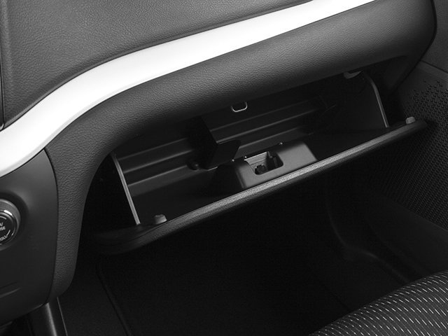 Used 2014 Dodge Journey SXT w/ Flexible Seating Group image 17