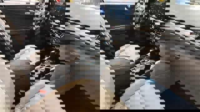 Used 2024 Ford Escape Platinum image 40