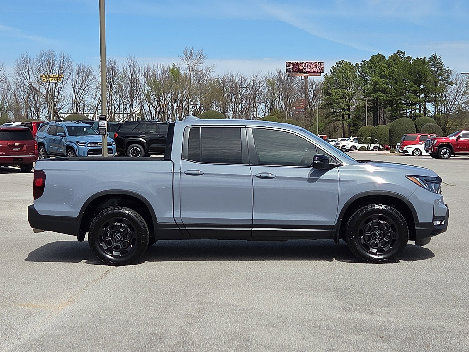 Used 2025 Honda Ridgeline TrailSport+ image 6